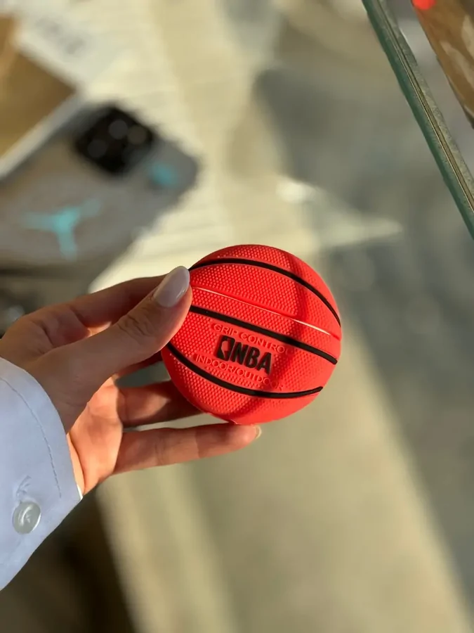 002cd8 کاور ایرپاد سیلیکونی توپ بسکتبال (کدa0110) - تصویر 1