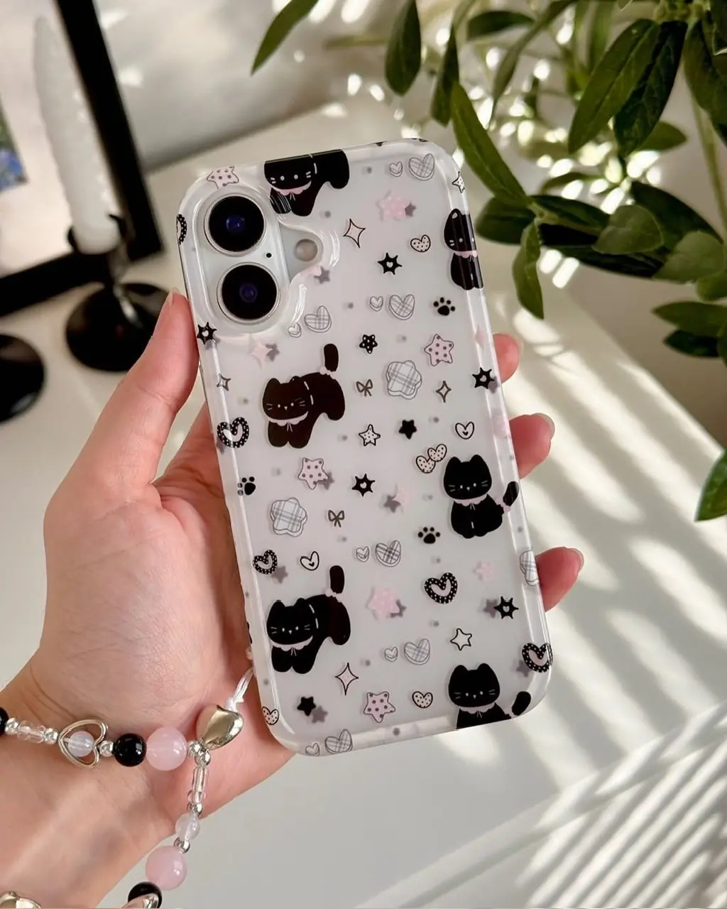 0ff010 قاب Baby Cat با آویز آیفونی (کدC2045) - تصویر 1