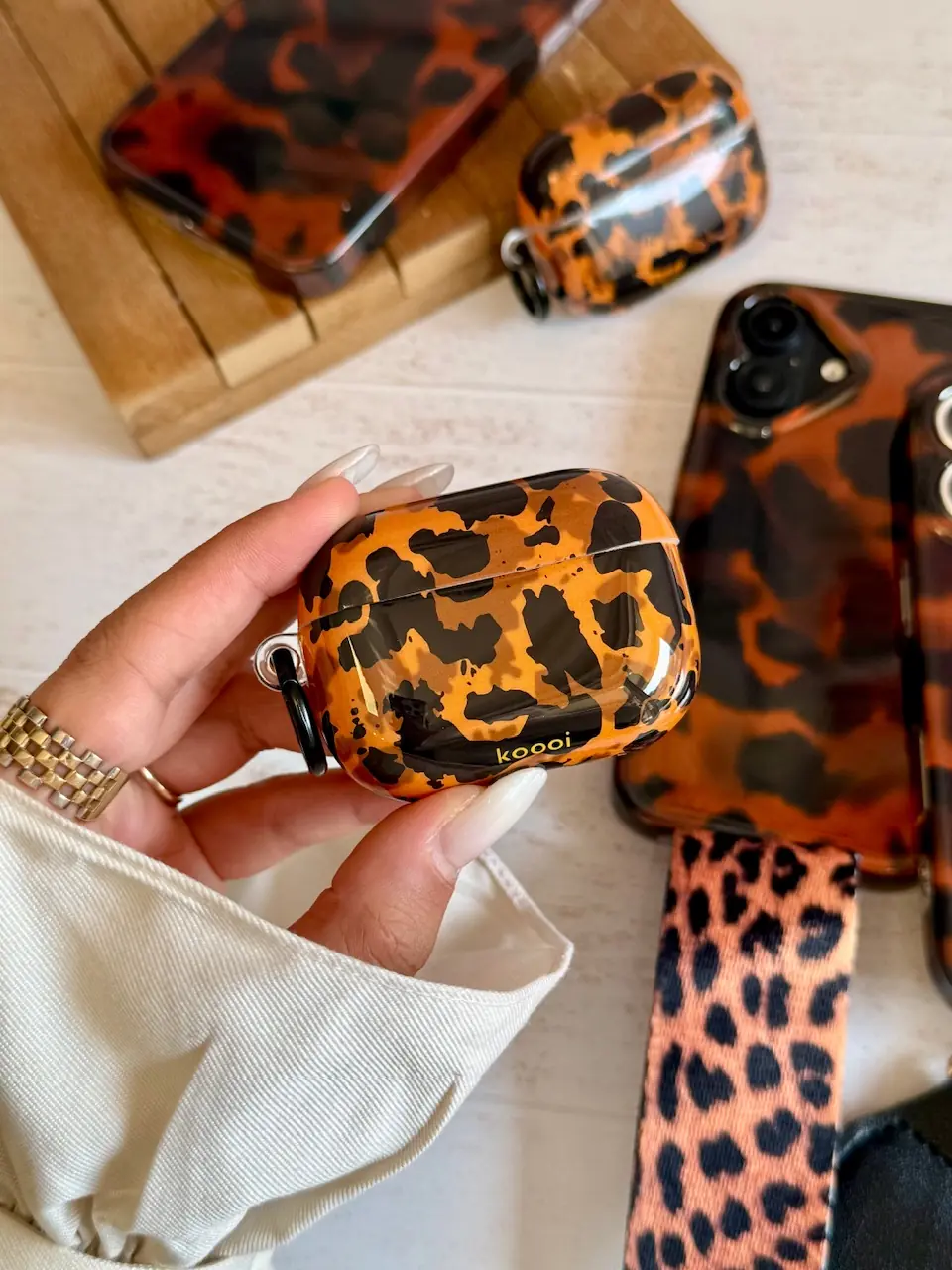 3bcd1d ایرپاد ست قاب Leopard Flame (کدa0286) - تصویر 1